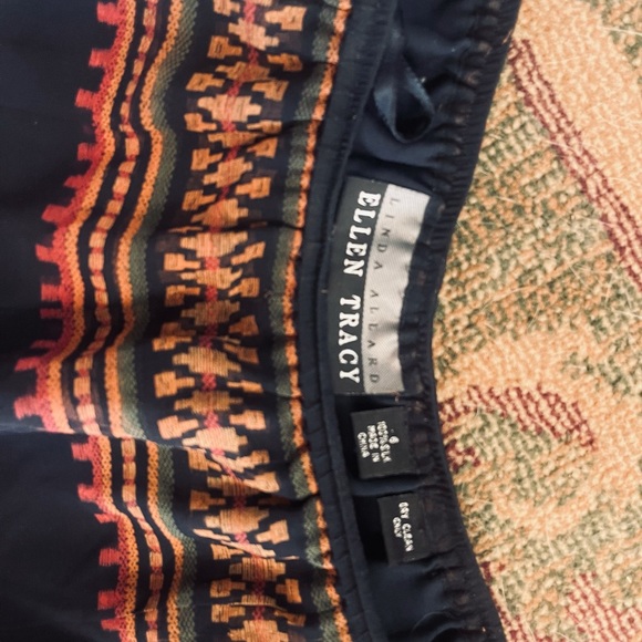 Linda Allard Ellen Tracy Silk Skirt - Picture 2 of 4